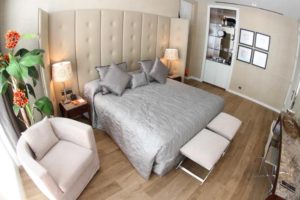 هتل الگانس تفلیس